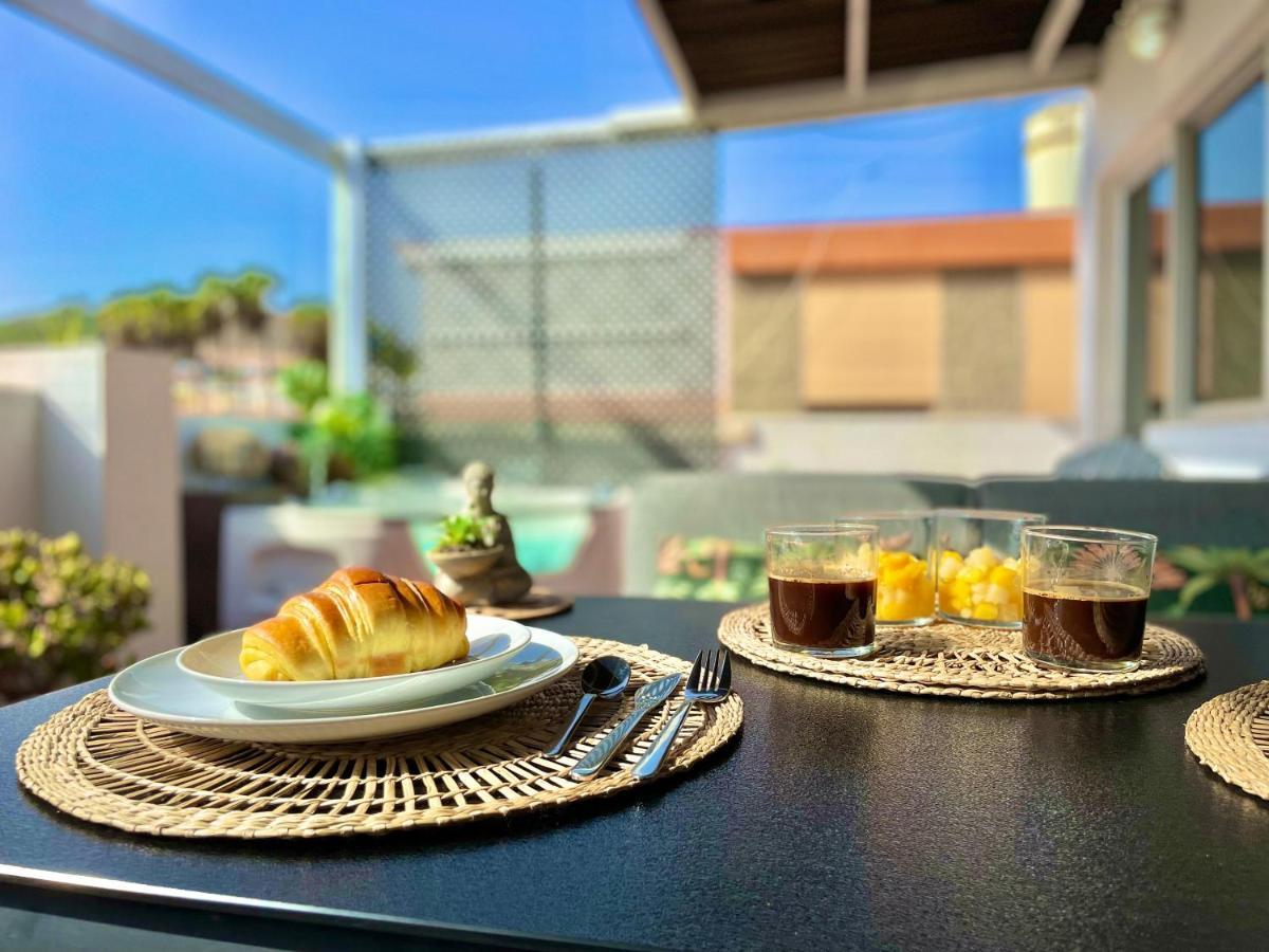 Las Brisas Penthouse By Sunhousescanarias Las Palmas de Gran Canaria Exteriör bild
